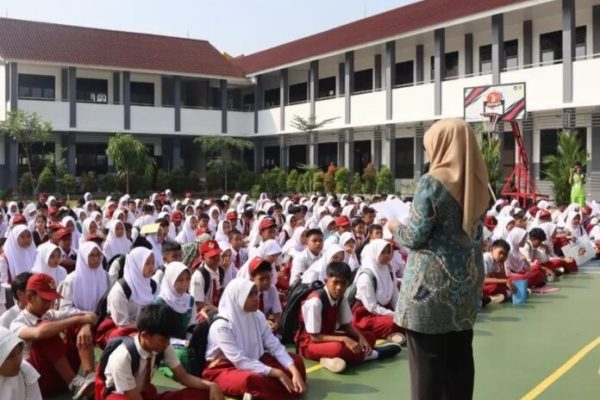 Dinas Pendidikan Cibinong Serius Tuntaskan Wajar 12 Tahun Pada Tahun 2025 Dinas Pendidikan Cibinong Serius Tuntaskan Wajar 12 Tahun Pada Tahun 2025